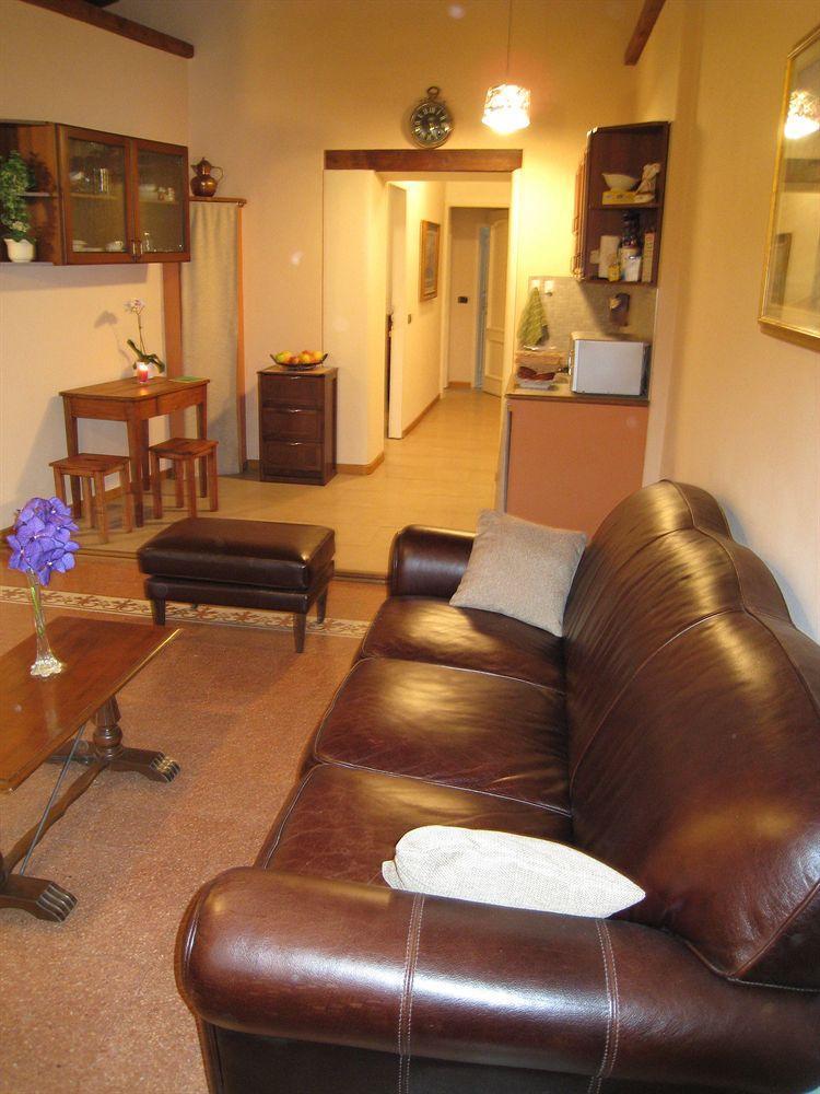 Sani Tourist House Hotel Флоренция Екстериор снимка